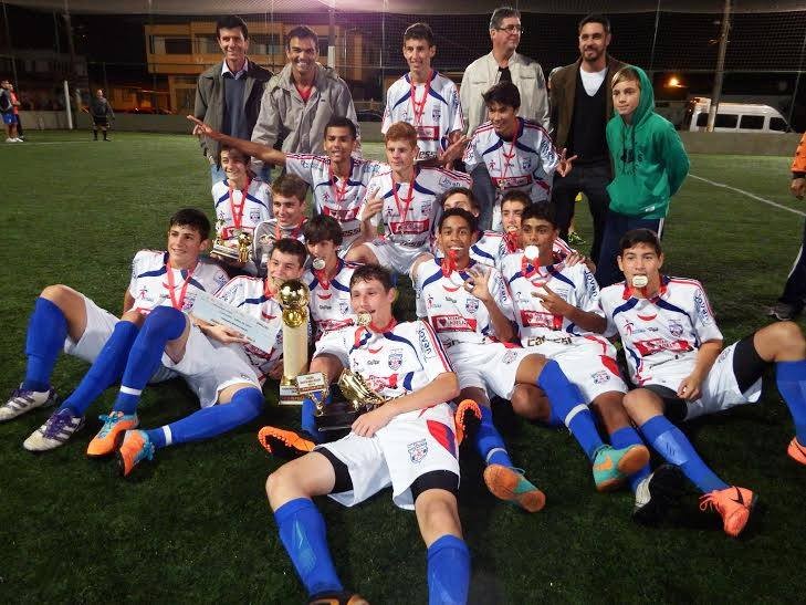 Casa-Lar é campeã do Campeonato Society do Arroio