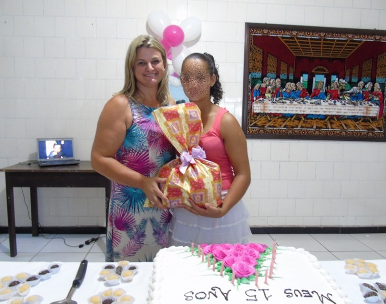 Festa de 15 Anos marca tarde desta segunda-feira na Casa-Lar — foto 13