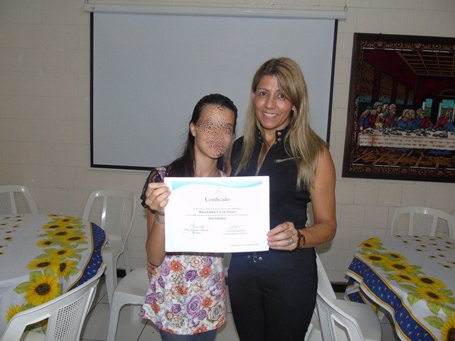 Adolescentes surpreendem no 1º Café Colonial da Casa-Lar — foto 28