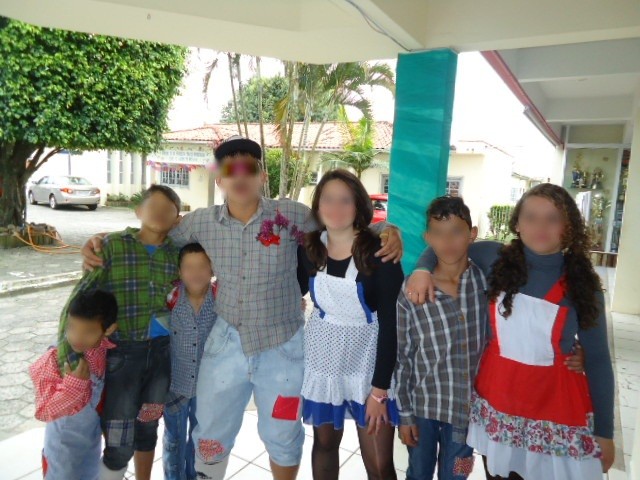 Arraial alegra crianças e adolescentes da Casa-Lar — foto 22