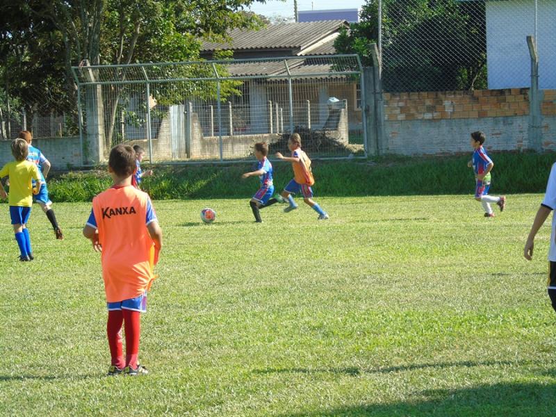 Escola de Futebol da Casa-Lar reinicia atividades — foto 6